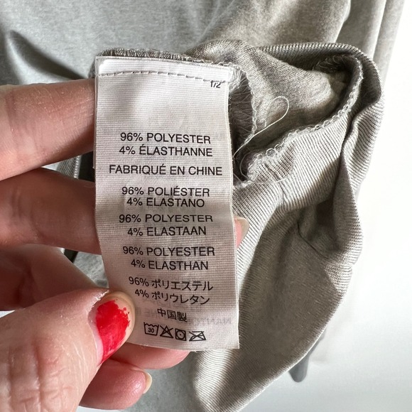 Vuori Long Sleeve Crewneck Pullover top Heather Gray Athleisure Women L - Picture 5 of 9